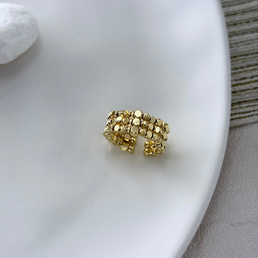 Golden charm üzük